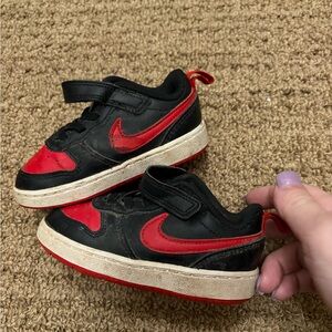 Nike Kids Black and Red Sneakers